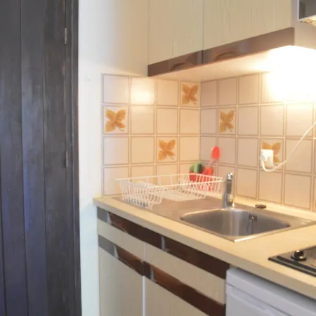 Appartement Studio Agay, 1 pièce, 2 personnes - FR-1-226A-96 Saint-Raphaël